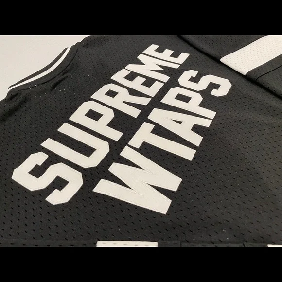 Supreme x WTAPS.